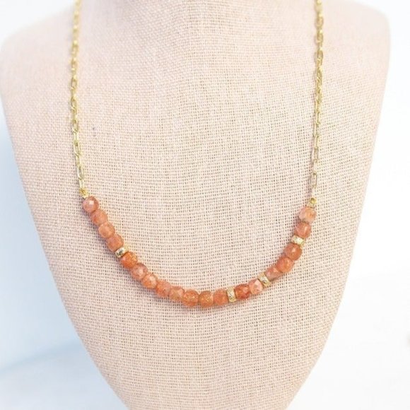 Beautiful Sunstone Gemstone Beaded Necklace Gold paperclip Chain WATERPROOF - Picture 2 of 12